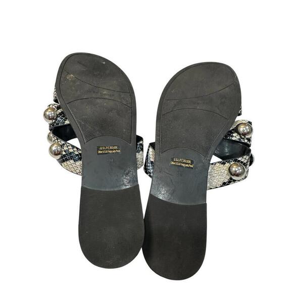 Marc Fisher Bryte Embellished Snakeskin Slide Sandals 9M Studded Strappy Casual - Picture 5 of 6